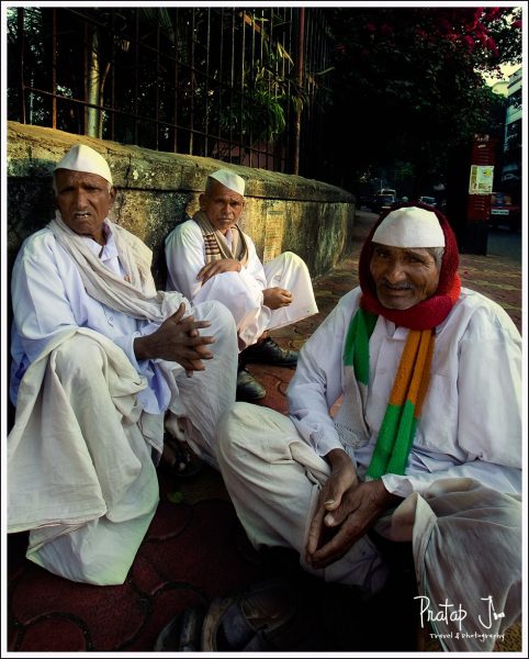 Local chit-chat in Pune